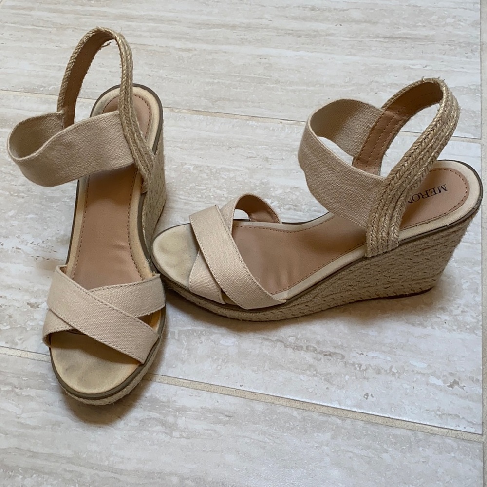 Lightly worn Tan Wedges